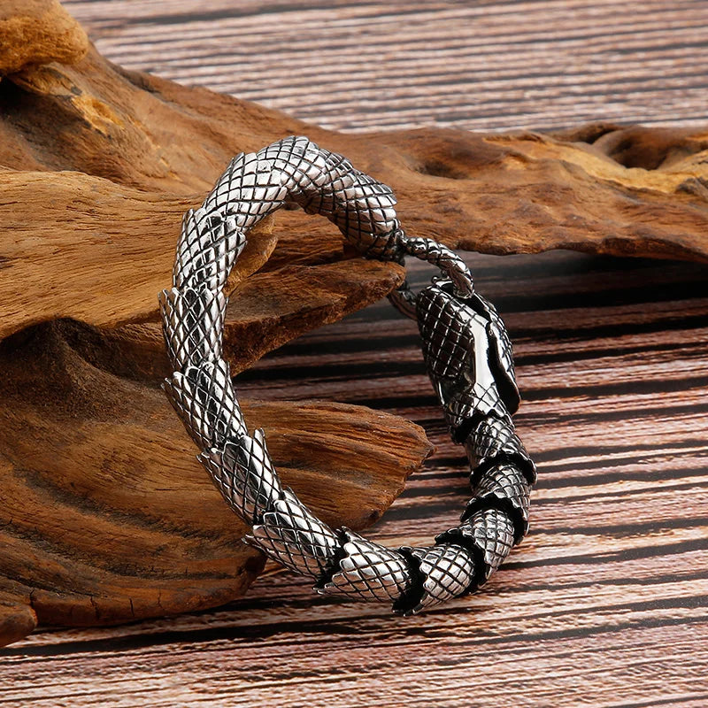 VIKING Mens Punk Vivid Snake Links Bracelet – Oxidized Black & Silver