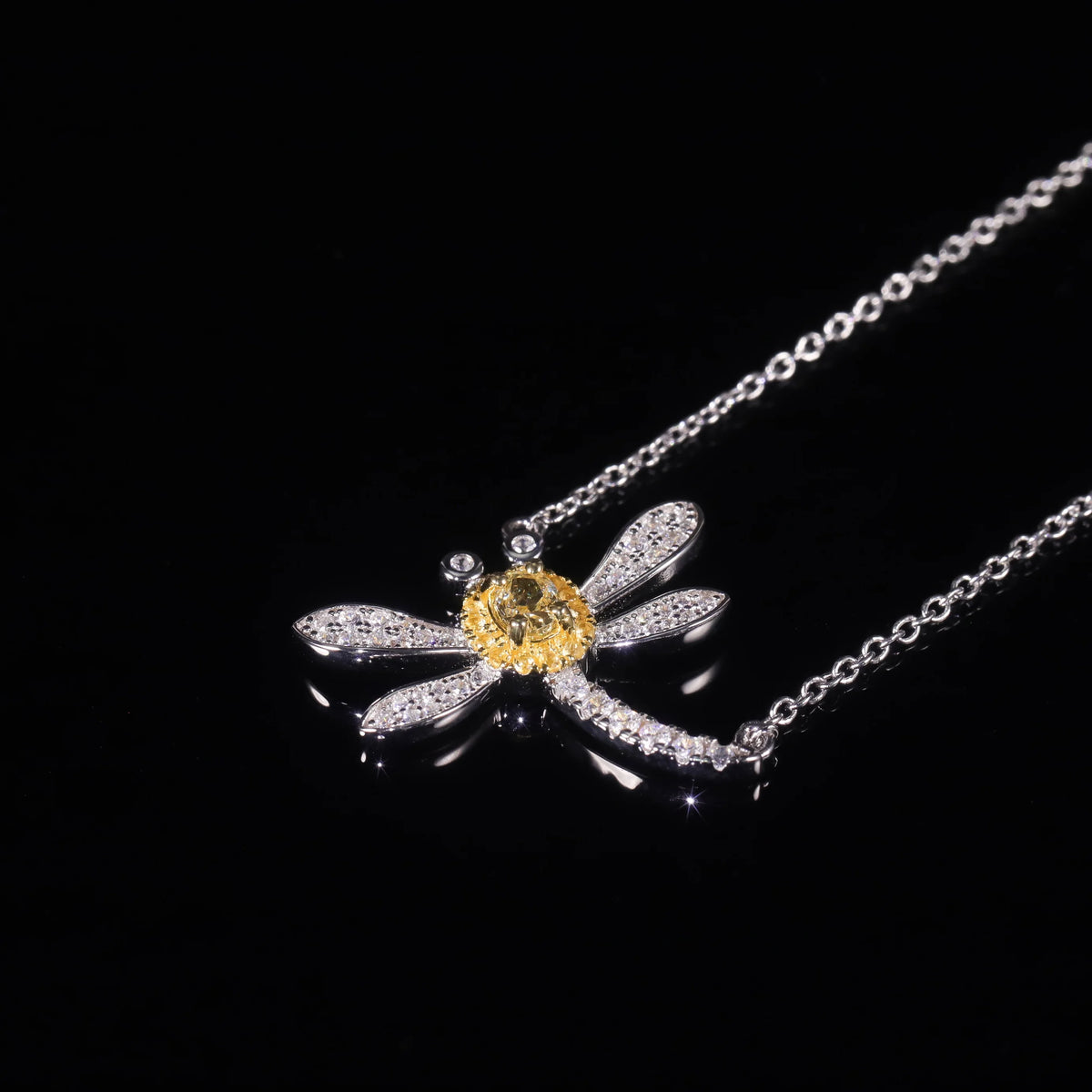 ArtistA AN063 Abiding Cute Insect Dragonfly Fancy Vivid Yellow Cubic Zirconia 925 Sterling Silver Dragonfly Pendant Necklace