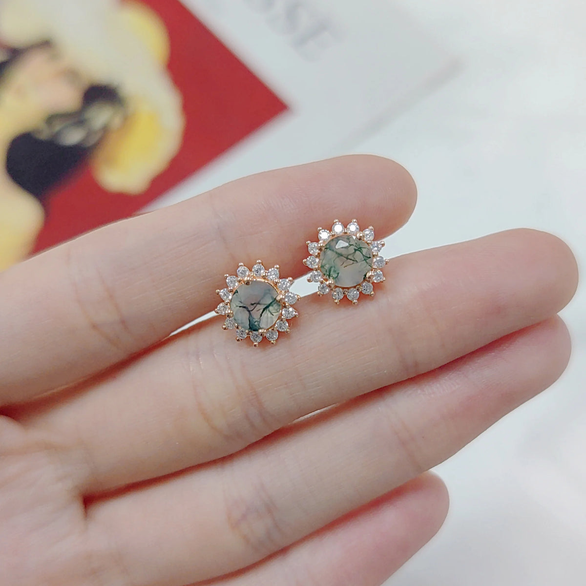 ArtistA Abiding Handcrafted 925 Silver Gold Plated White Cubic Zirconia Halo Natural Moss Agate Stud Earrings Huggie Hoop Earrings
