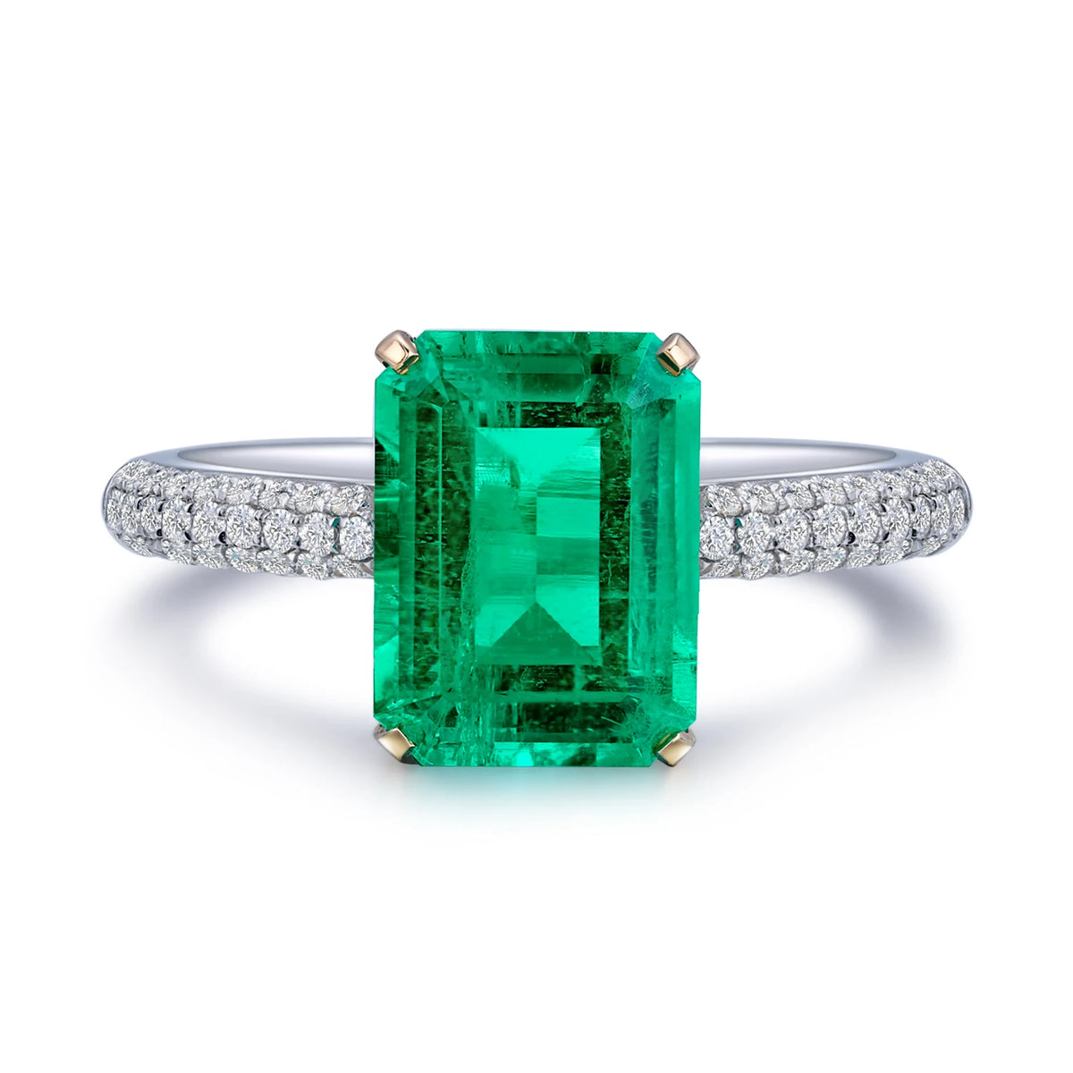 Gemfiori Custom Jewelry Ring 18k Gold Ring with Lab Grown Emerald and CVD Diamond from Shenzhen Gemfiori Wuzhou Gems