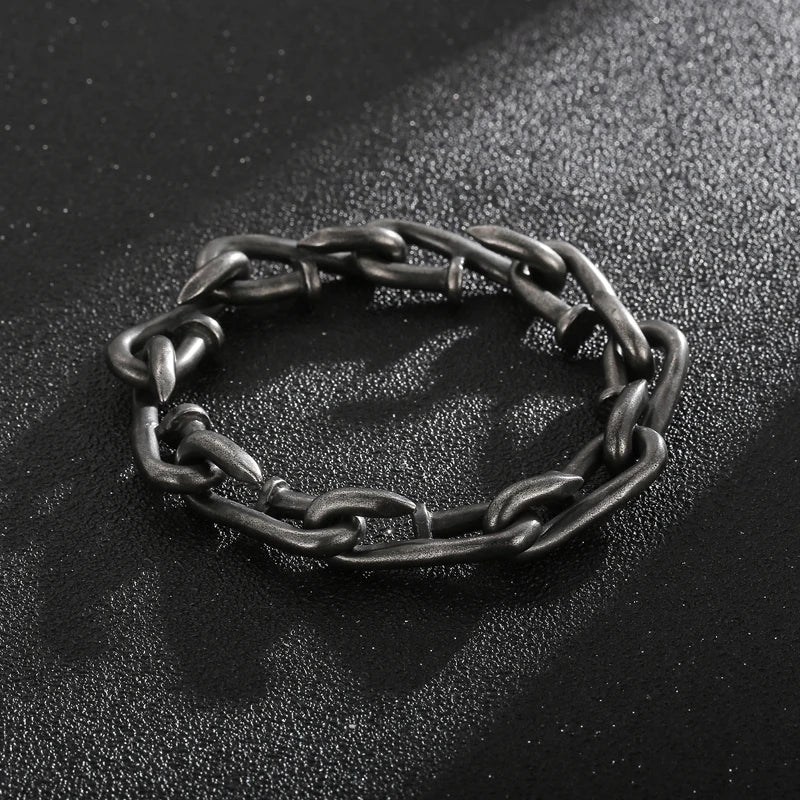 VIKING Mens Retro Twisted Nail Link Bracelet – Oxidised Black Stainless Steel