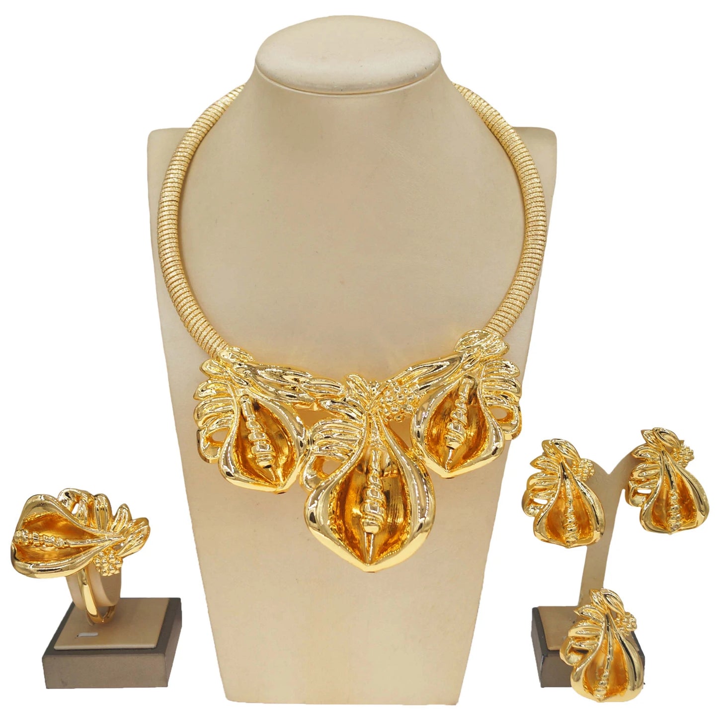 Zhuerrui Luxury Copper Ring Gold Plated Jewelry Set the Latest Trend Fashion Nigerian Engagement Proposal Necklace RingHK02022