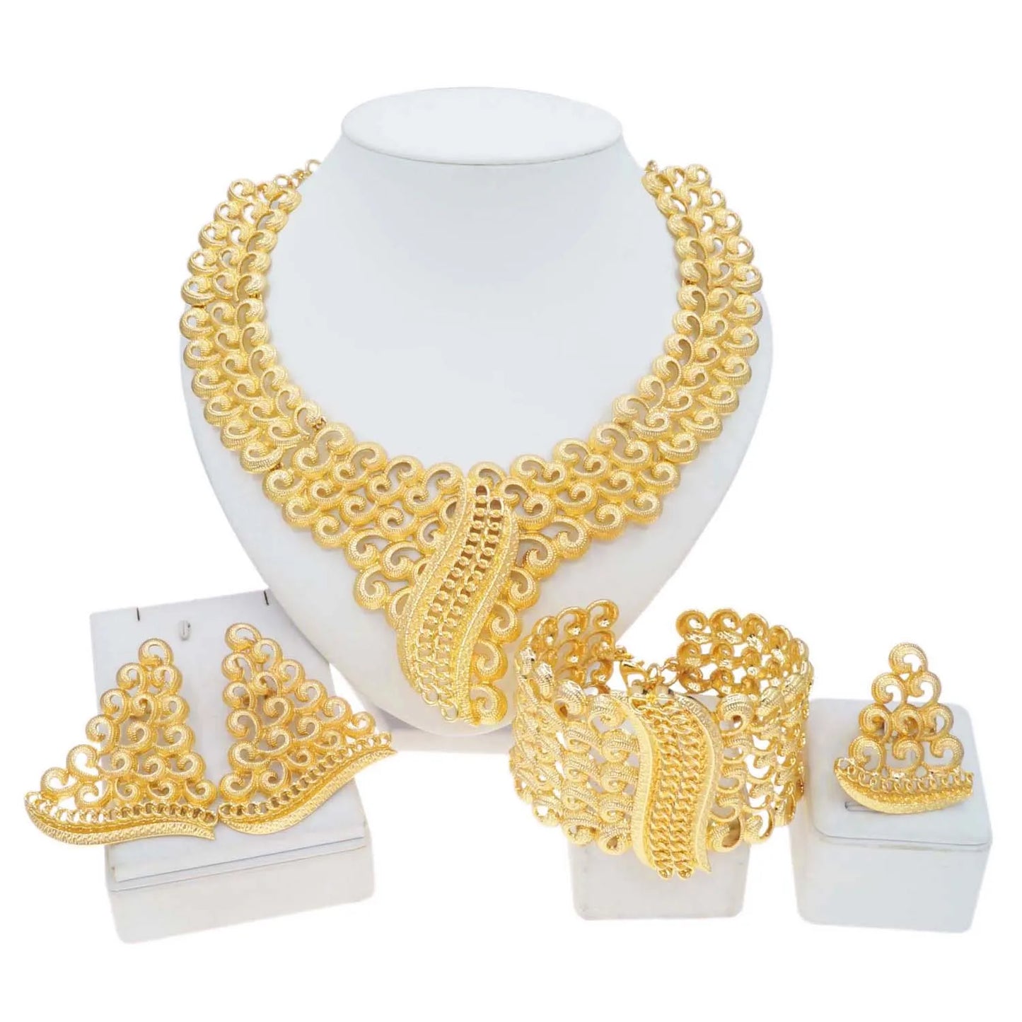Zhuerrui Exquisite Luxury Gold Jewelry Sets Simple Woman Silver Hollow Out Jewelry Set Latest Wedding Costume Pendant H00741
