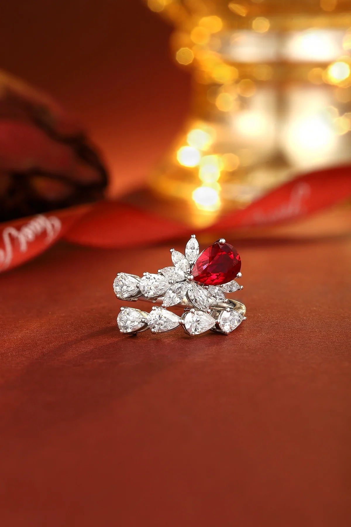 Gemfiori Jewelry Trendy High Quality S925 Silver Cultivated Ruby Ring Unisex Engagement Ring for Wedding Party or Gift