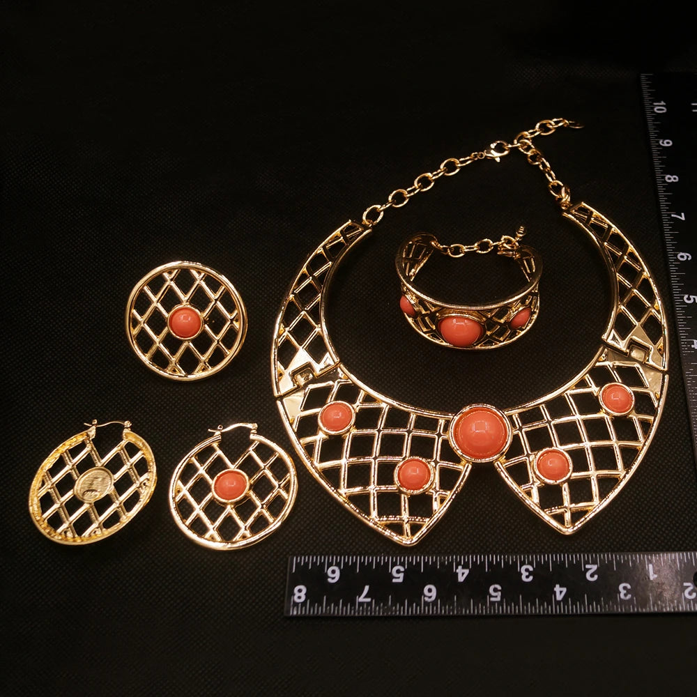 Zhuerrui Hot Sale Dubai Jewelry Sets Brazilian 18k Gold Plated Jewelry Sets Polished Glossy Craft Fashion Jewelry Sets H00611