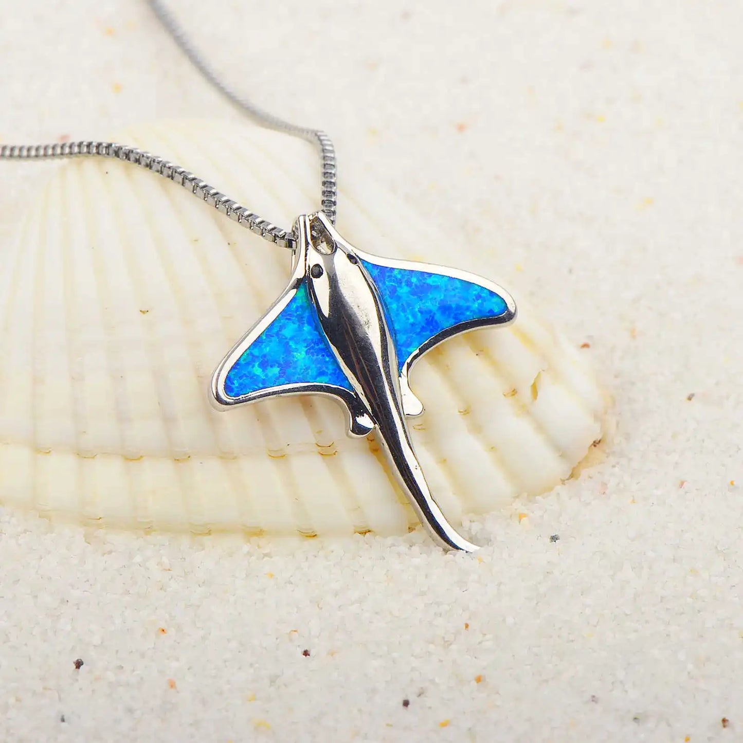 Women's European American Jewelry New Blue Fish Necklace with Manta Ray Pendant Fine Pendants
