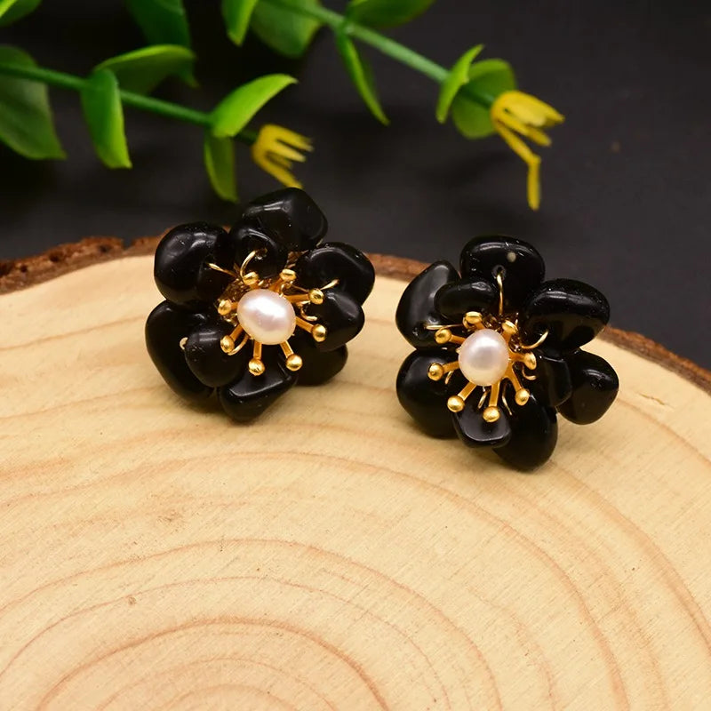 New Jewelry Yiwu Wholesale Natural Baroque Pearl Stud for Women Flower Earrings Korean Wholesale Bulk 18K Gold Plated Jewelry
