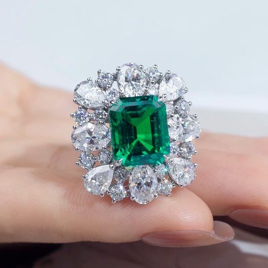 MSR-1252 18k Gold Custom Women Halo Ring  Fashion 10*12mm Emerald Cut Lab Grown Emerald Ring