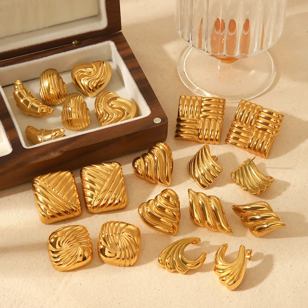 S&S Geometric Line Stud Earrings | 18K Gold Plated | S&S