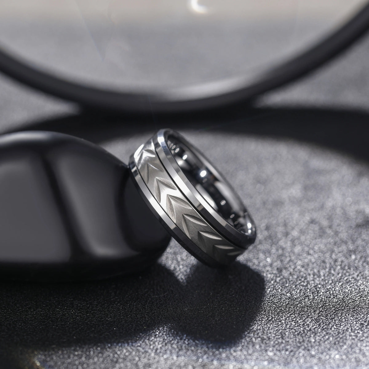 NEWLiFE REBEL Gesture Arc 8mm Ring in Tungsten