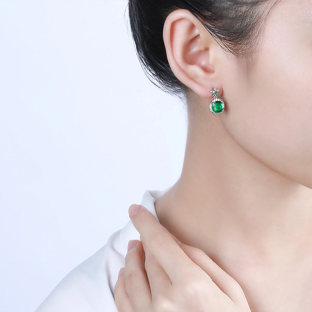 Szjinao Vintage Jewelry Manufacturer Women's Boho Flower Earrings and Pendant Set 925 Sterling Silver Emerald Engagement Style
