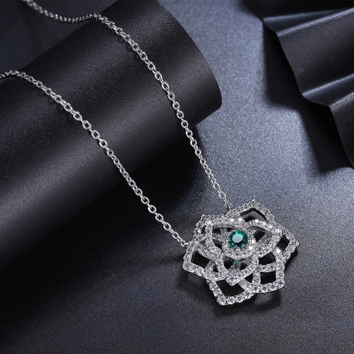 Gemfiori ANSTER 925 Sterling Silver Customised Necklace Round Emerald Diamond Rose Flower Necklace With 18 Inch Silver Chain
