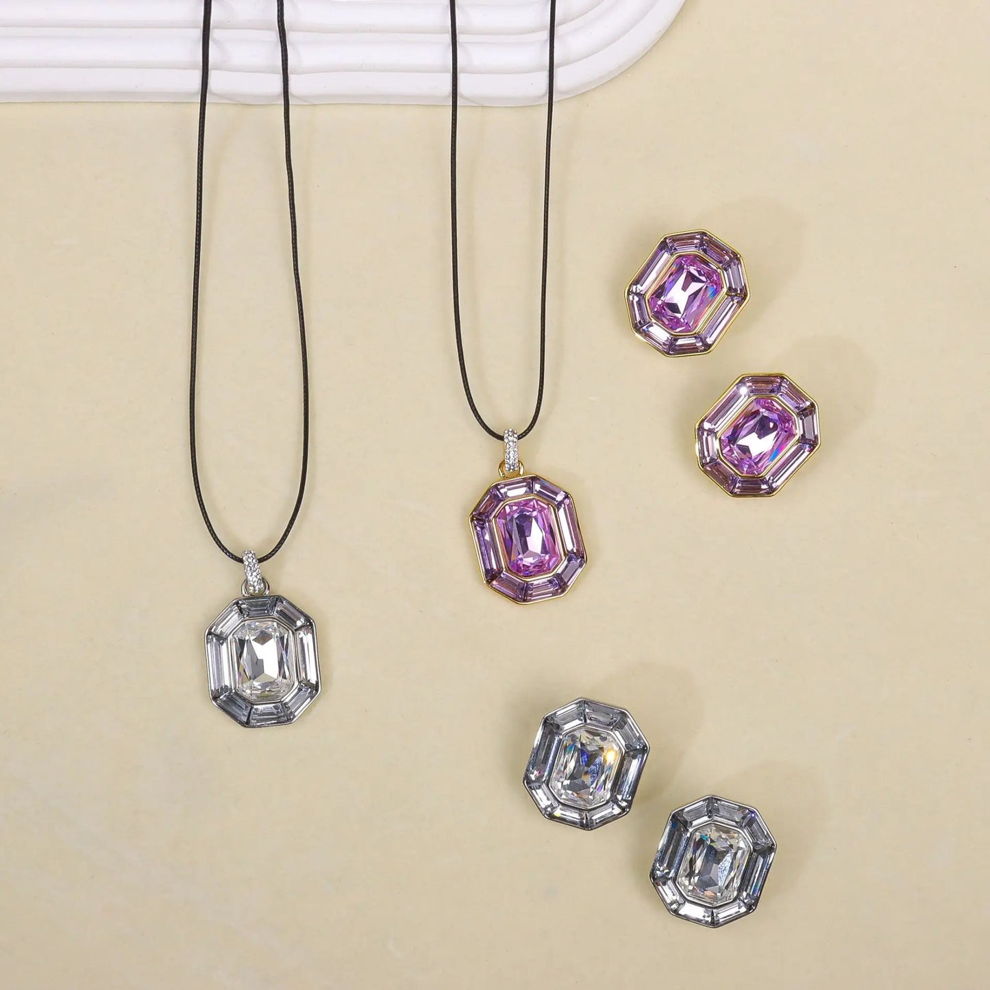 Bestselling High Quality Big White Pink Cubic Zirconia Pendant Necklace Earring Jewelry Sets Manufacturer