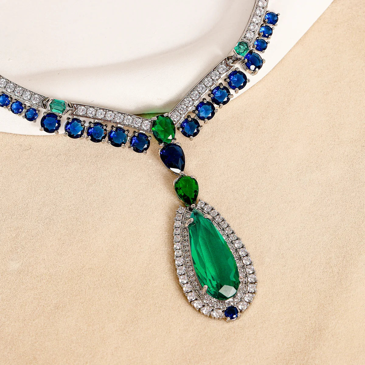 Dubai Luxury Emerald & Sapphire Zirconia Bridal Necklace & Earrings Set — Green & Blue