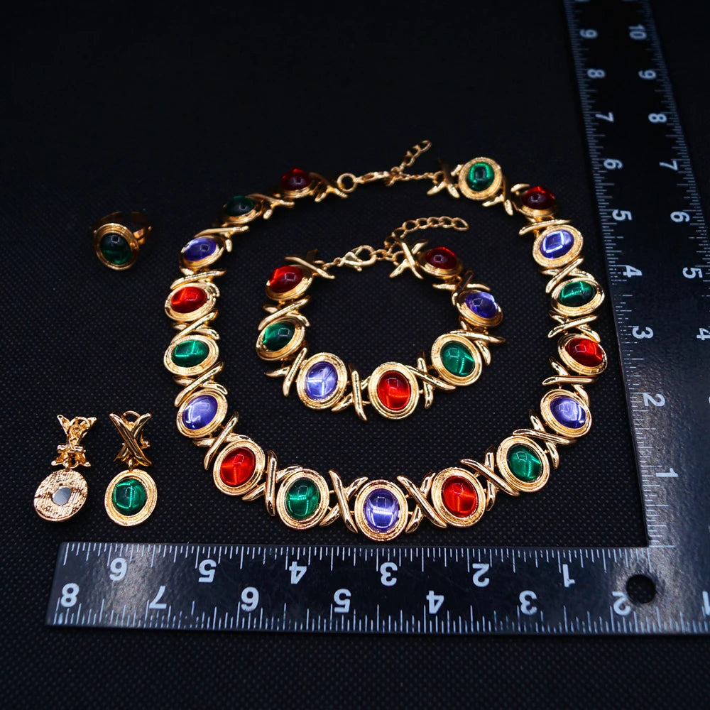 Zhuerrui Luxurious and Charming Gold-plated Jewelry Set, High-end and Dazzling Gemstone Jewelry for African Brides