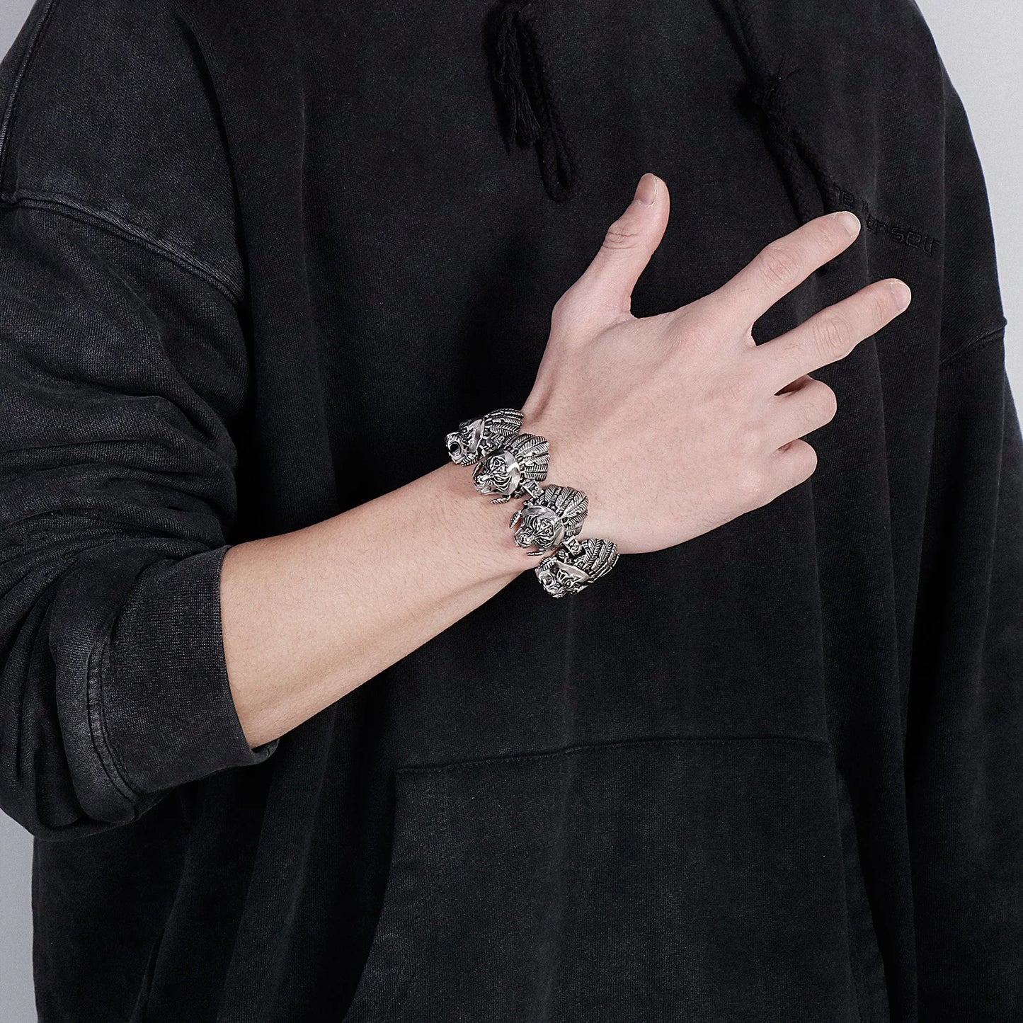 KALEN Superman Punk Link Bracelet Personal Man Charm Bracelet Friendship Jewelry