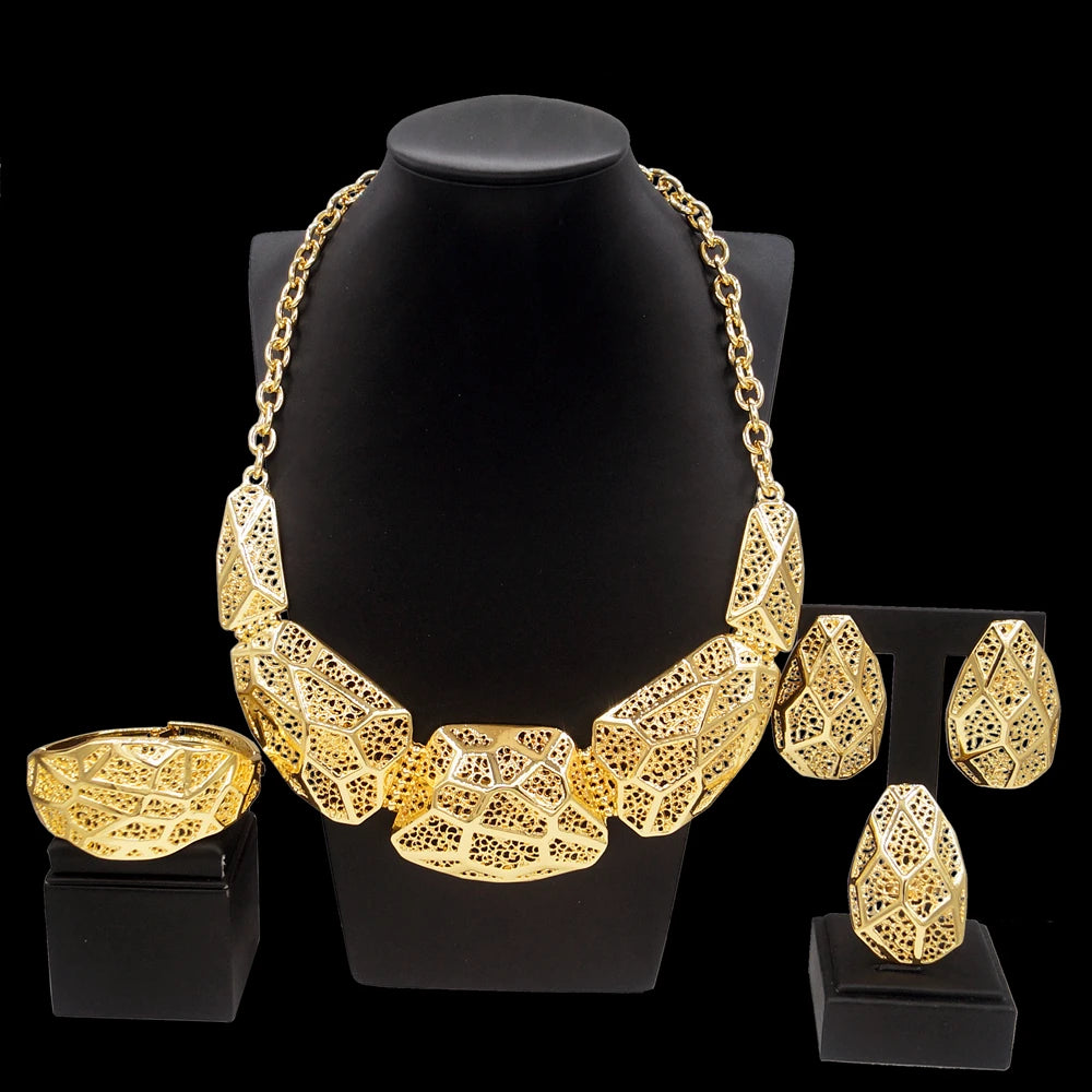 Zhuerrui Luxury Italian Ladies Butterfly Jewelry Set Brass Brazilian Gold Necklace Jewelry Nigerian Ladies Jewelry Set H00523