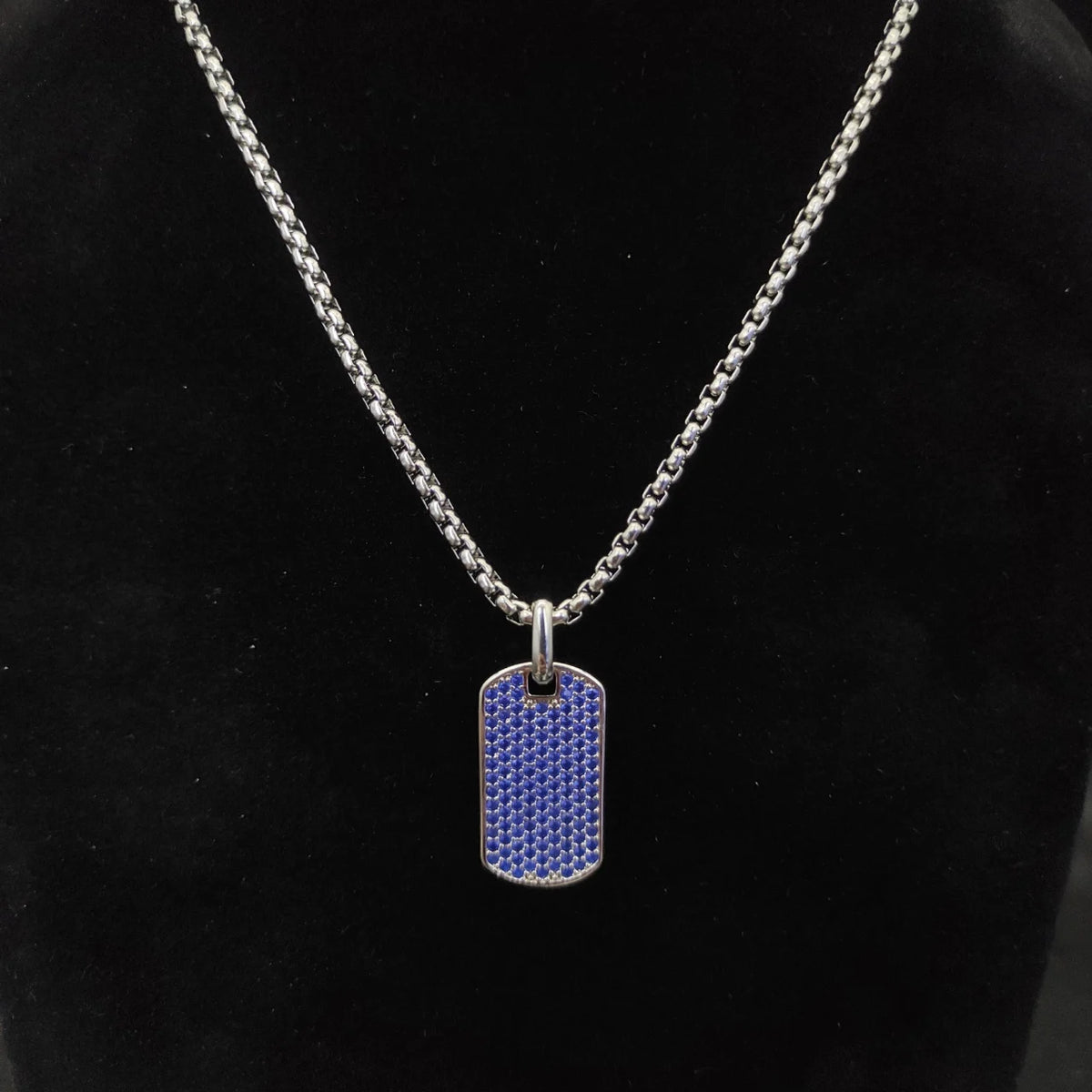 FASHIONISTA DY High-Quality Silver-Plated Shield Necklace with Diamonds, Gold-Plated Shield Necklace. Jewelry .