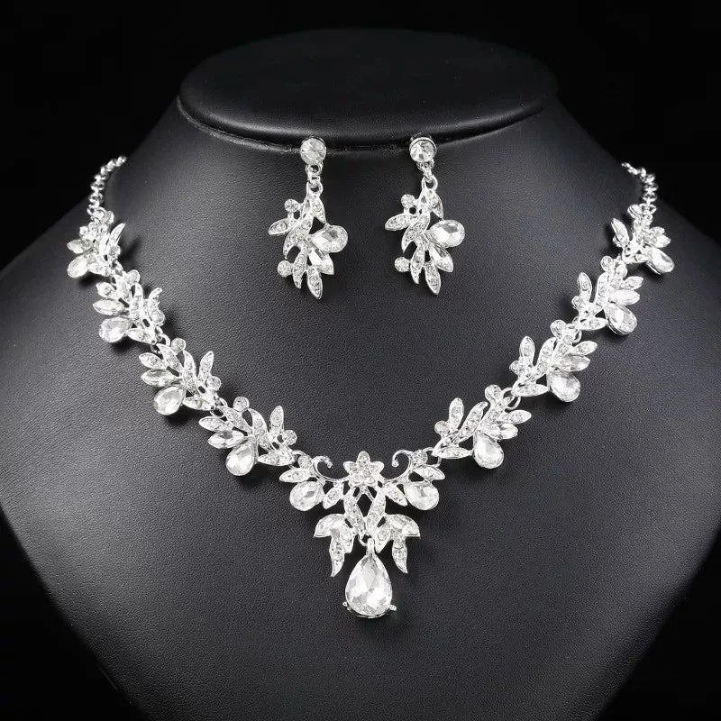 XM S391 Gold Plated Marquise Zircon Rhinestone Floral Necklace & Earrings Bridal Set
