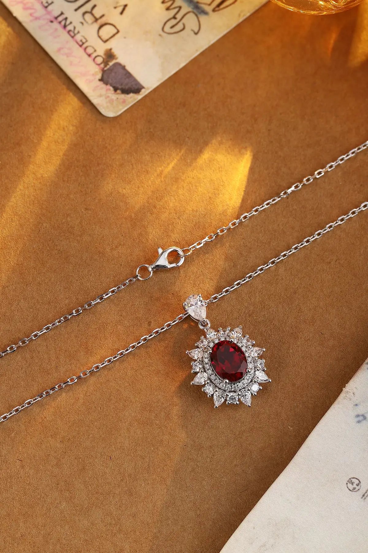 Gemfiori Anster 925 Sterling Silver High-quality Cultivated Ruby Necklace - Suitable for Parties or As a Gift