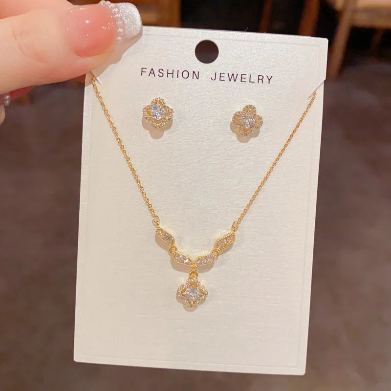 Top Quality Fashion Exquisite Flower Necklace and Earrings Set with Zircon Luxury Real Gold Plated Jewelry Set for Women