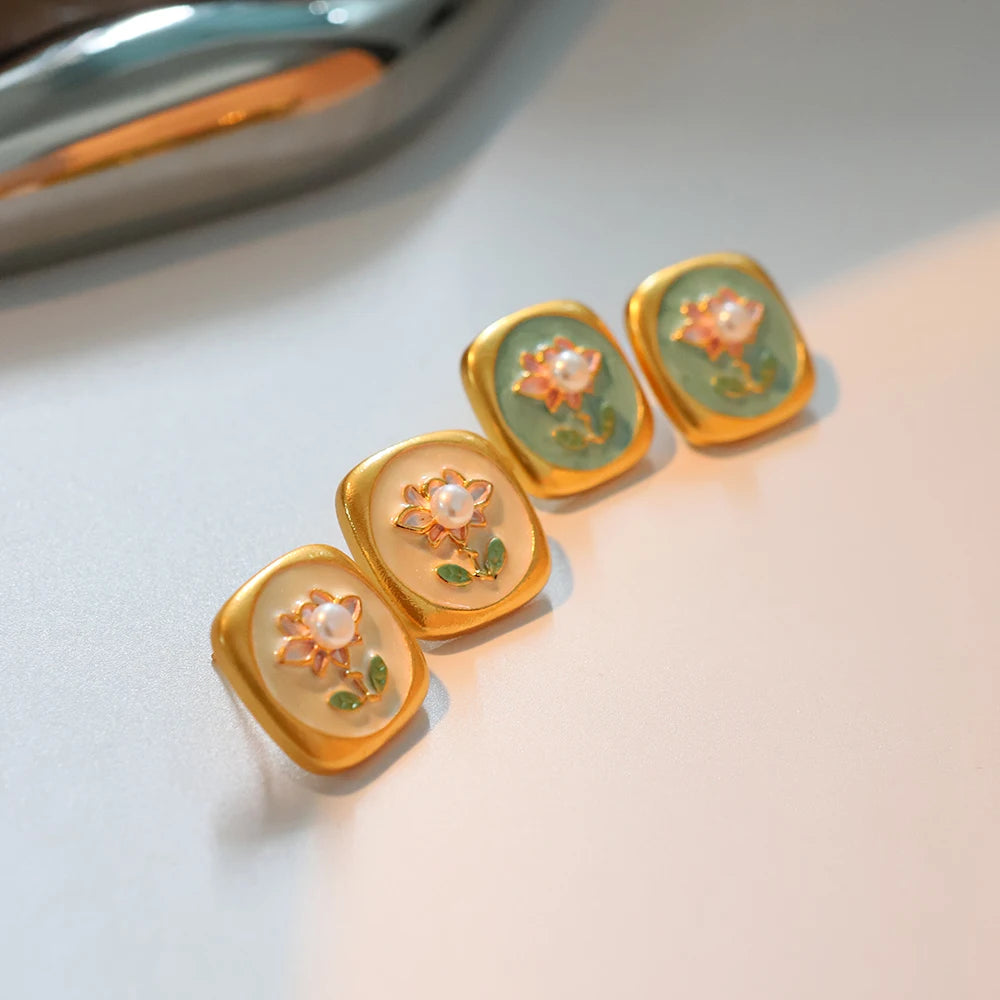 Natural Pearl Green Relief Flower Square Earrings Korean Style Women Luxury Jewelry Fashion Ladies and Girls Gift GE1582