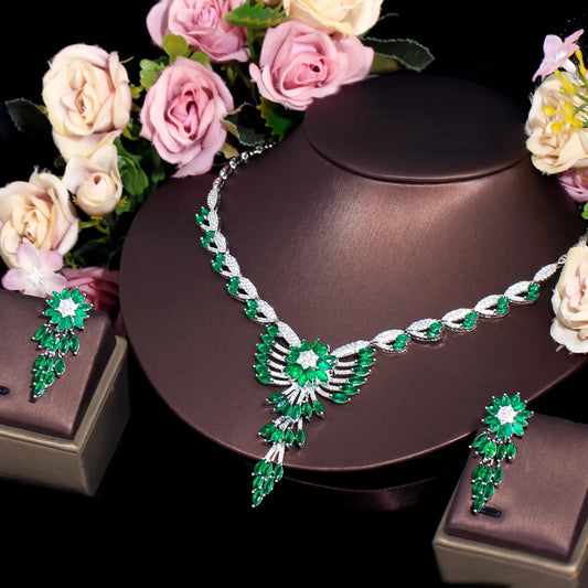Wholesale Women Luxury Jewelry Cubic Zirconia Stone Paved Necklace and Drop Earrings Bridal Green Jewelry Set for Wedding