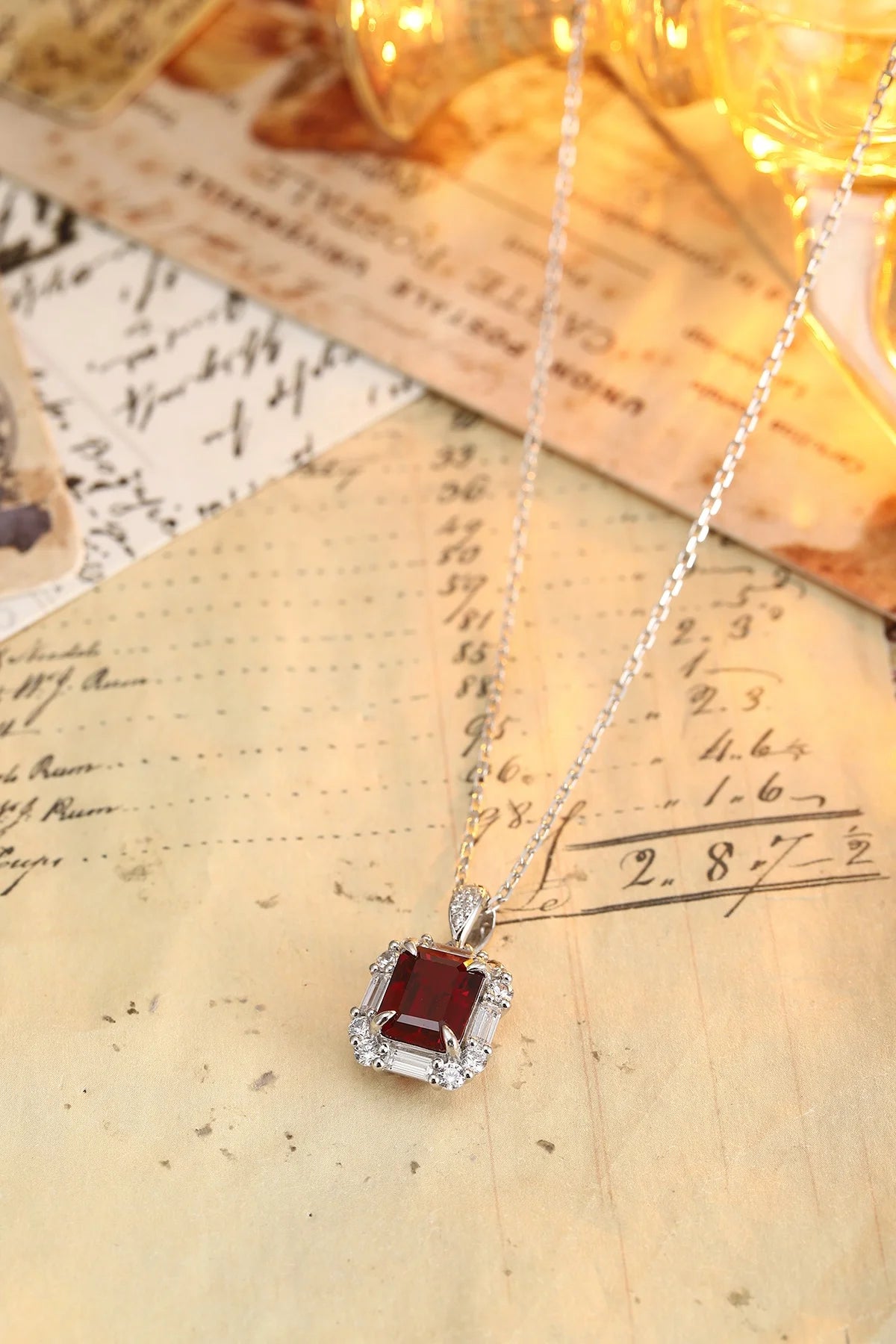 Gemfiori Anster 925 Sterling Silver High-quality Cultivated Ruby Necklace - Suitable for Parties or As a Gift
