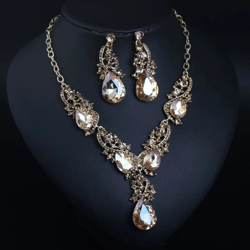 XM S368 Silver Plated Princess Cut Zircon Floral Statement Necklace & Drop Earrings Set