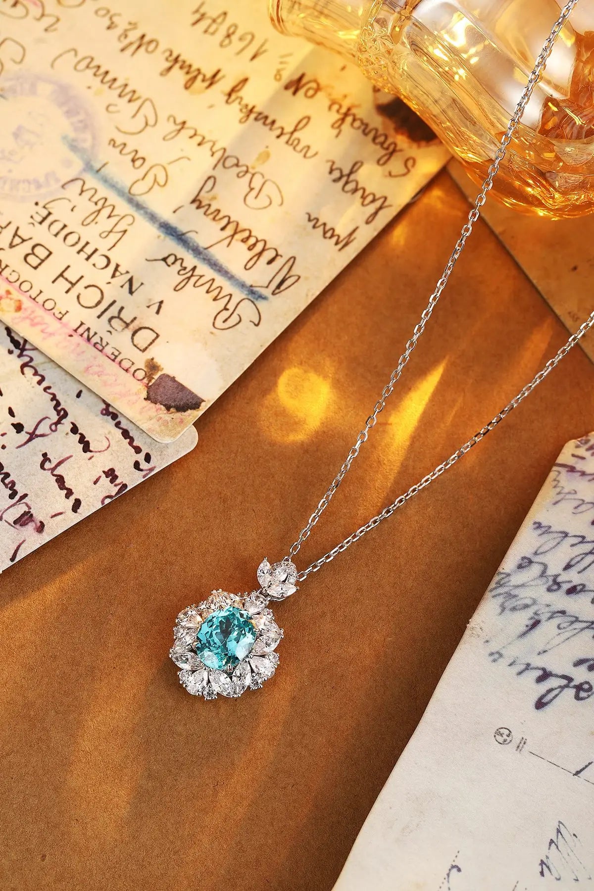 Gemfiori Anster 925 Sterling Silver High-quality Cultivated Paraiba Necklace - Suitable for Parties or As a Gift