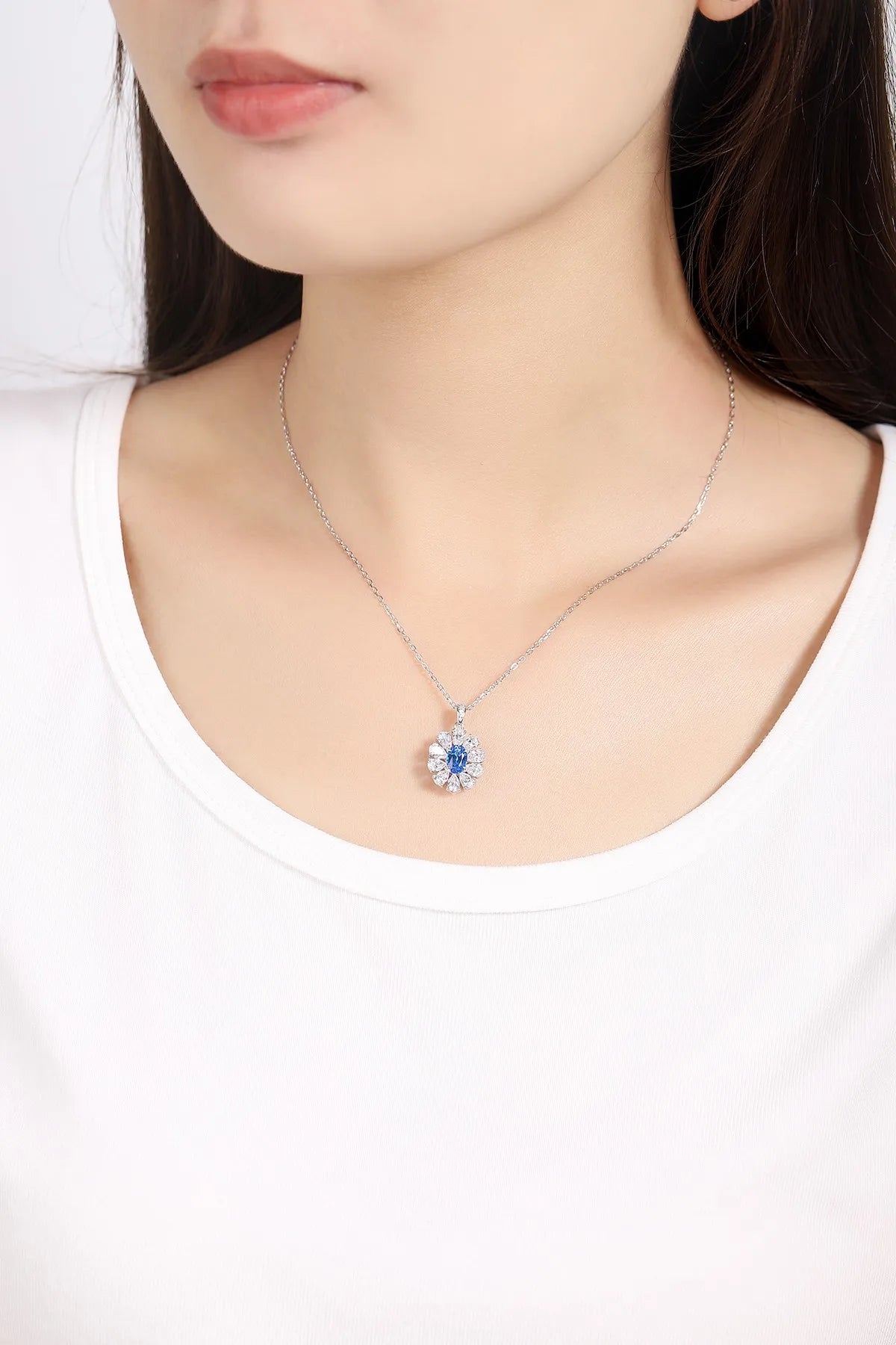 Gemfiori Anster 925 Sterling Silver High-quality Cultivated Cobalt Spinel Necklace - Suitable for Parties or As a Gift