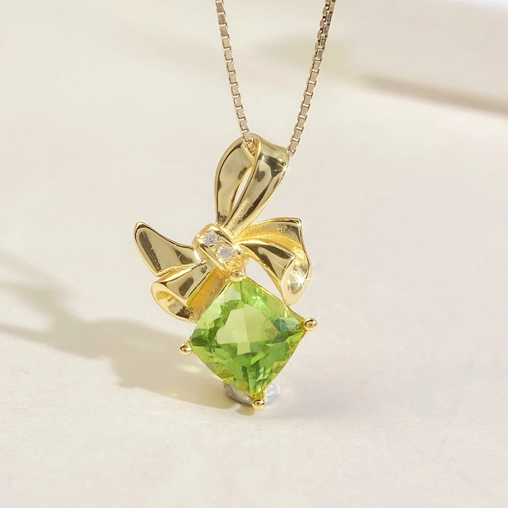 Gioiellieri Sterling Silver Peridot Necklace with Natural Green Stone for Women S925 Fine Jewelry Elegant Gemstone Pendant Gift Idea