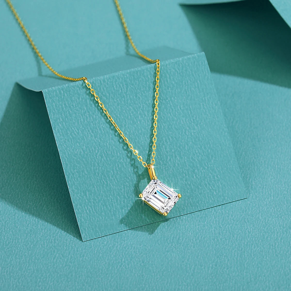 Gioiellieri Luxury Jewelry Manufacturer Women Christmas Mother's Day Gift 14K Gold Emerald 1ct 2ct 3ct Moissanite Diamond Pendant