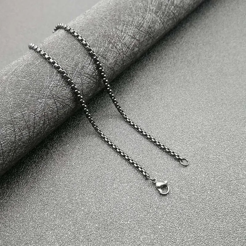 Vintage Sweater Pattern Cross Religious Anti Tarnish WaterProof Stainless Steel Fashion Jewelry Pendant Necklaces Men Wholesale
