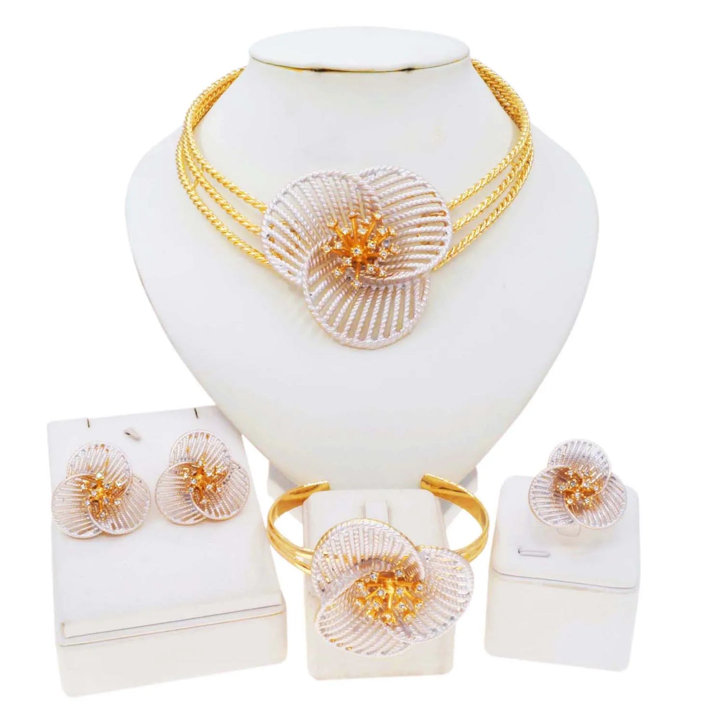Zhuerrui  Electroplated Jewelry Women's Jewelry Set Latest Bracelet Necklace Jewelry Sets High Quality Exquisite Gifts HA20049