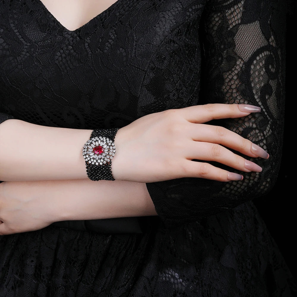 SILVERELLI Black Spinel Bracelet | S925 Sterling Silver | 18K Gold Plated | Flower Design