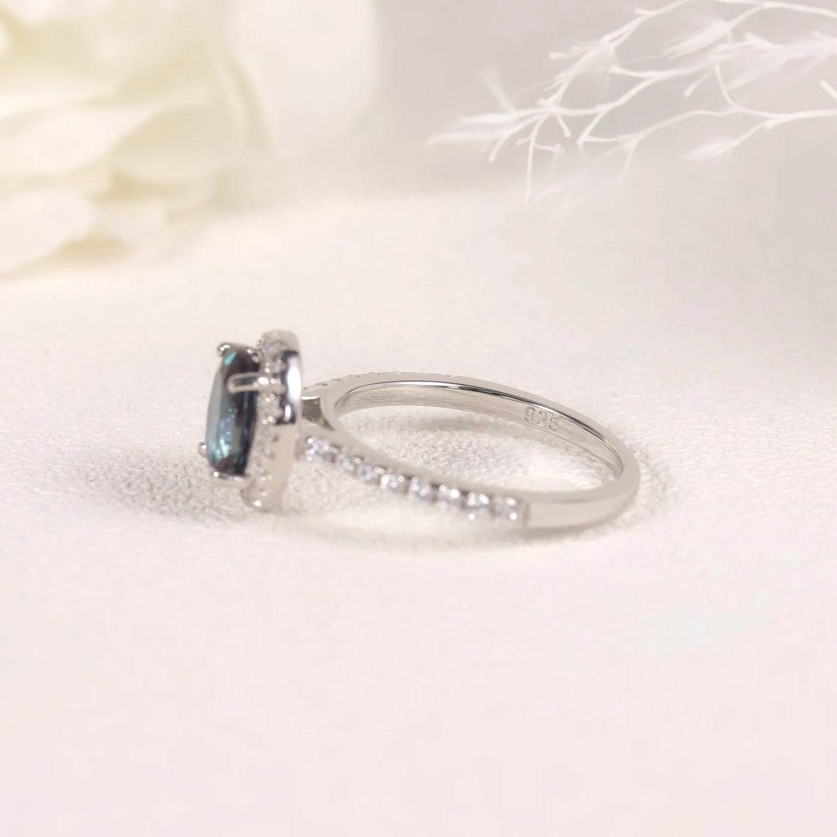 Gemfiori KH082 Abiding Manufacturer Custom Color Change Alexandrite Gemstone 925 Sterling Silver Wedding Rings