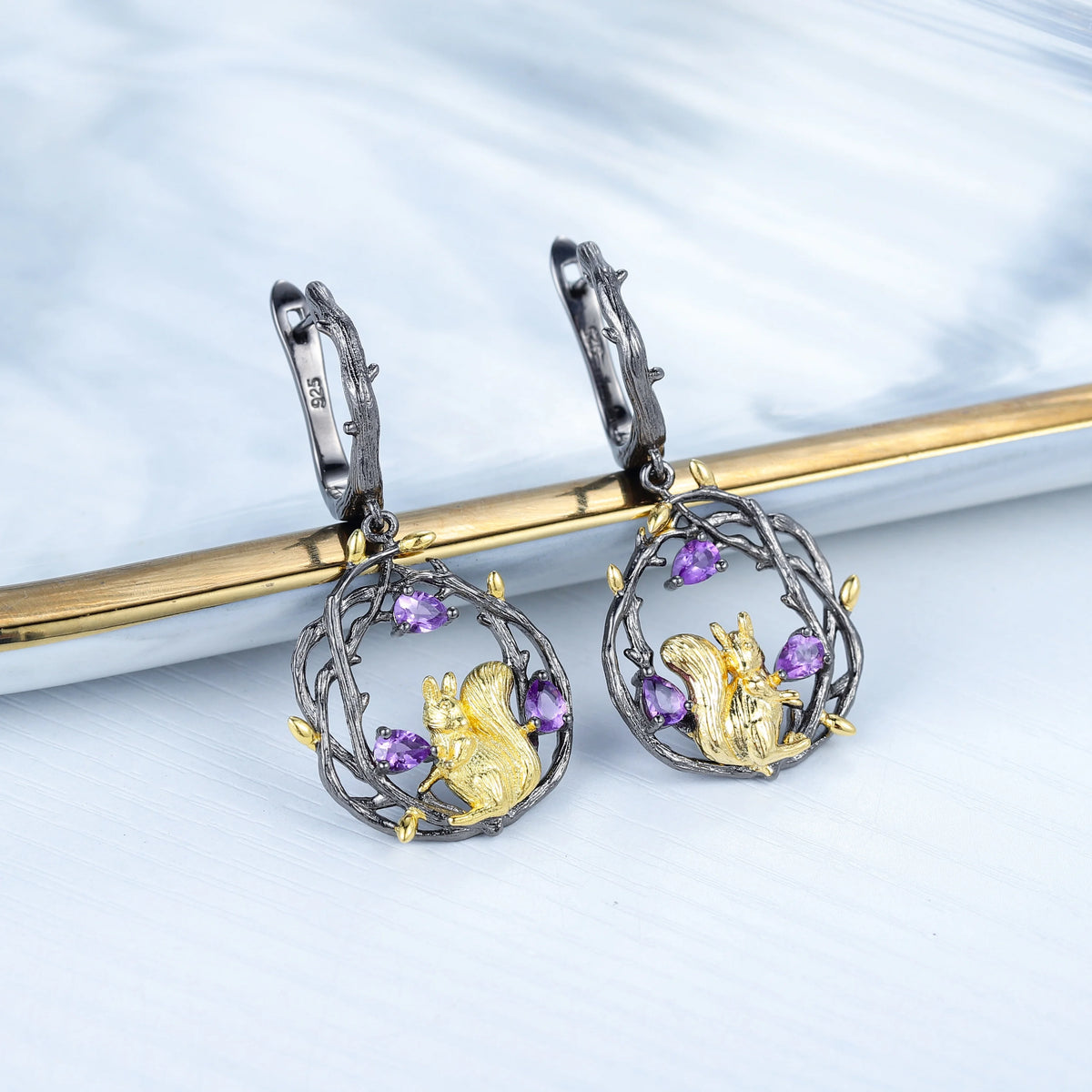 ArtistA C7874 Abiding Forest Spirit 925 Silver Gold-Plated Natural Forest-Core Niche Design Amethyst Squirrel Jewelry Set