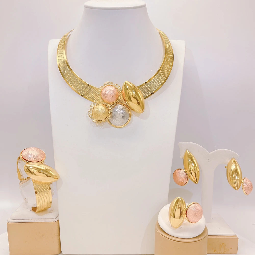Zhuerrui Nigerian 18k Gold Plated Jewelry Set Brazil Gold Designer Wedding Jewellery Set Fashion Necklaces Jewelry Sets MY20235