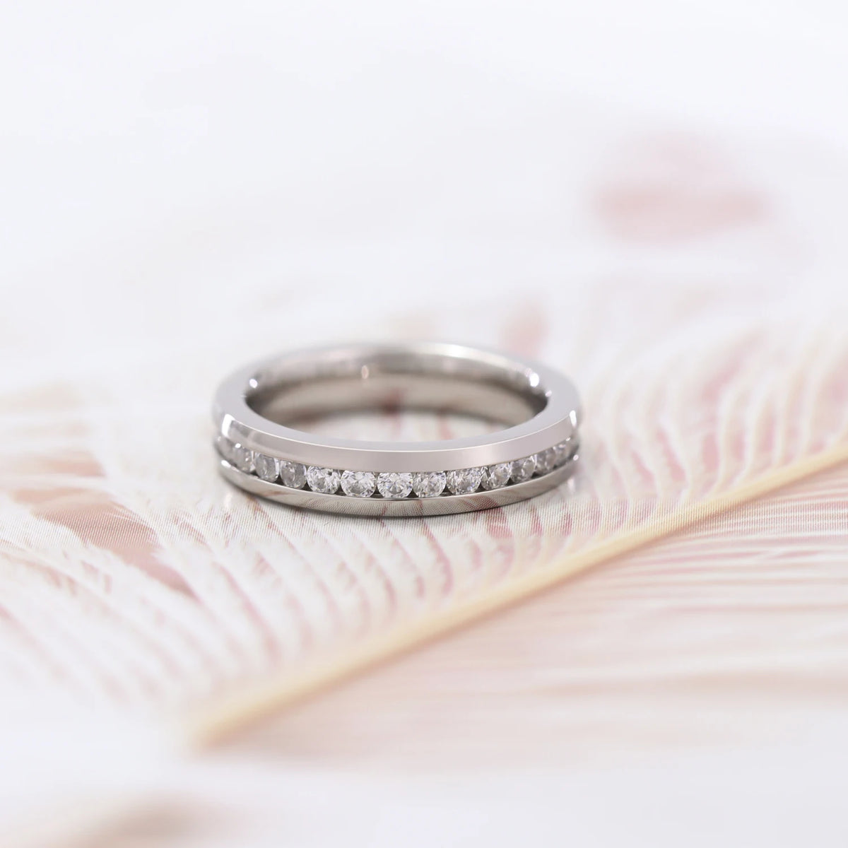 NEWLiFE REBEL Evening Form Ring