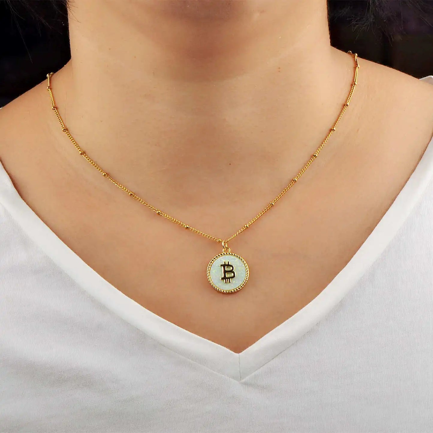 Trendy Symbol Necklace Aobao Inlaid Coin Pendant Fashion Jewelry