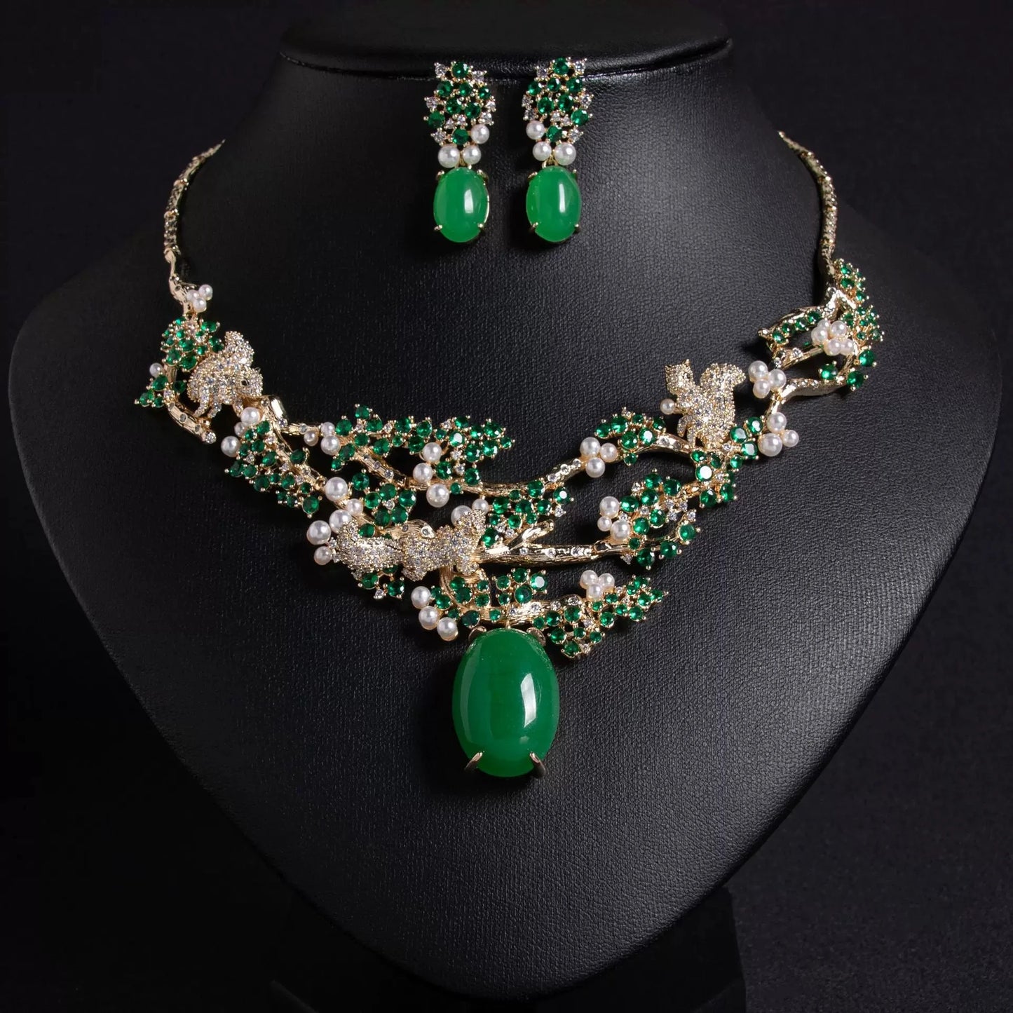 XM S300 Princess Cut Zircon & Pearl Floral Statement Necklace & Earrings Set