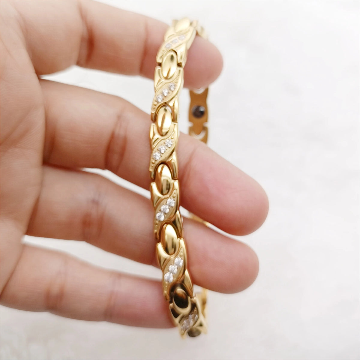Elegant 24K Gold Plated Stainless Steel Magnetic Bracelet for Women Sparkling Cubic Zircon Stylish Wrist Jewelry Daily Wear Gift