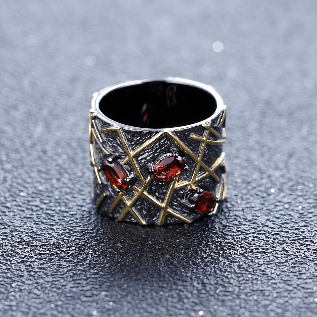 ArtistA Abiding Understated Luxury Vintage Black Gun Plated 925 Silver Interlacing Patterns Natural Red Gemstone Garnet Jewelry Set