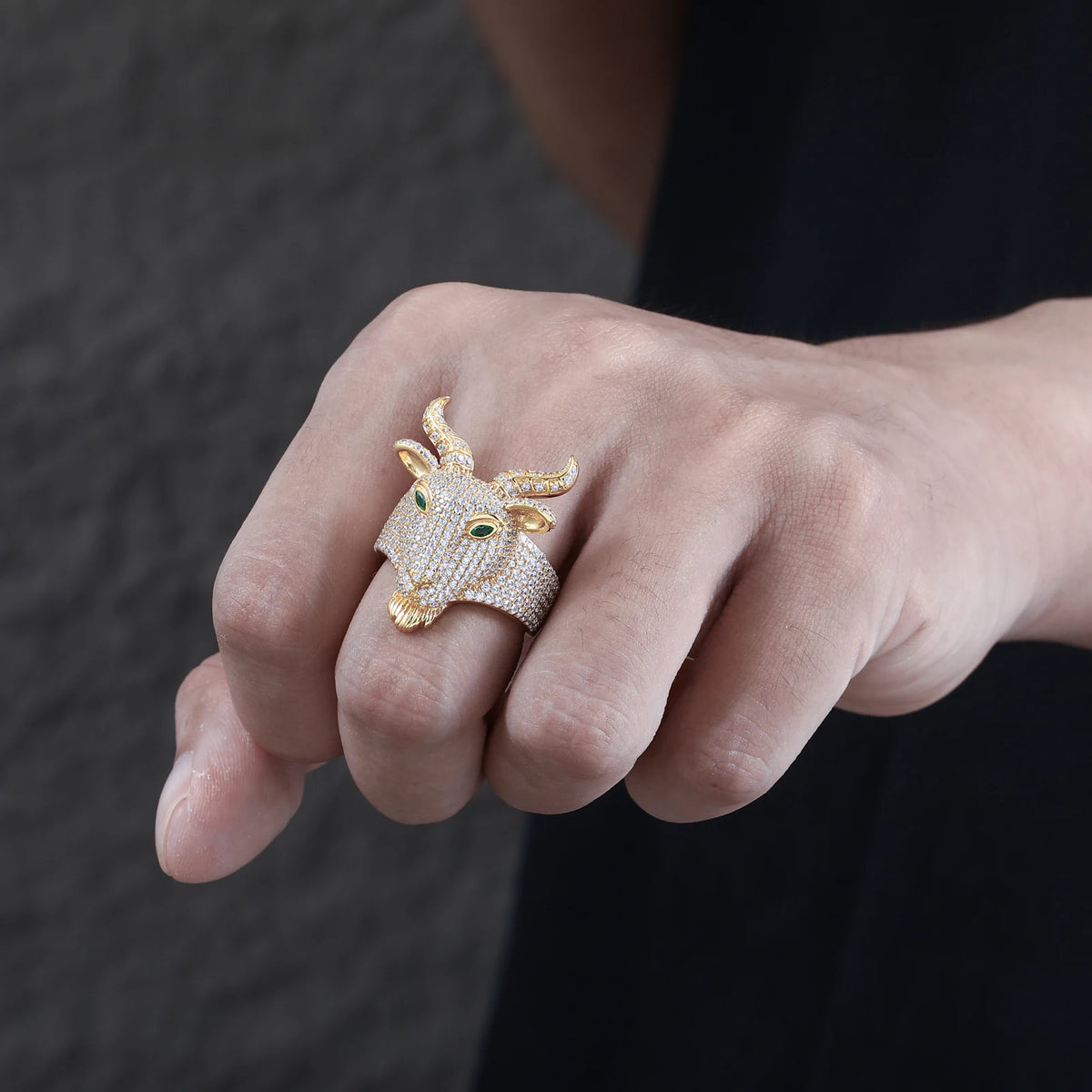 BiG-BOSS Hip Hop Mens Luxury Jewelry Gift Iced Out Bling 925 Sterling Silver VVS D Color Moissanite Evil Goat Gemstone Ring