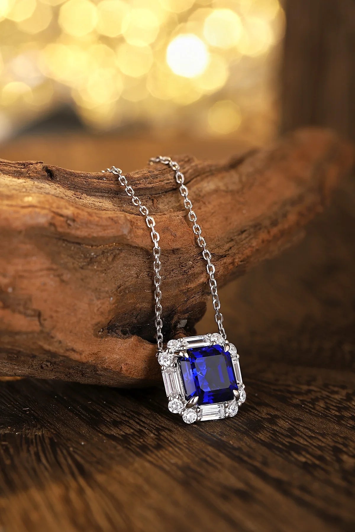 Gemfiori Anster 925 Sterling Silver High-quality Cultivated Sapphire Necklace - Suitable for Parties or As a Gift