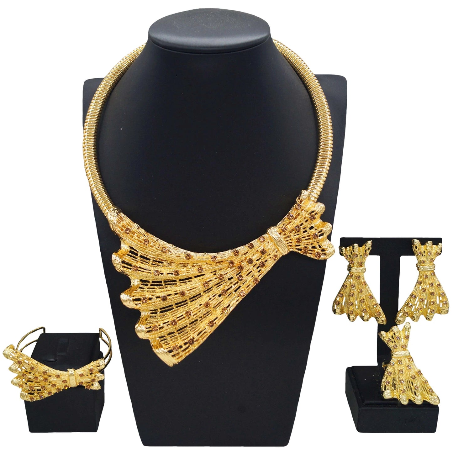 Zhuerrui Hot Selling Diamond Set High Quality Jewelry Set Brass Gold Plated Bow Earrings Dubai Wedding Jewelry Four SetsH00771