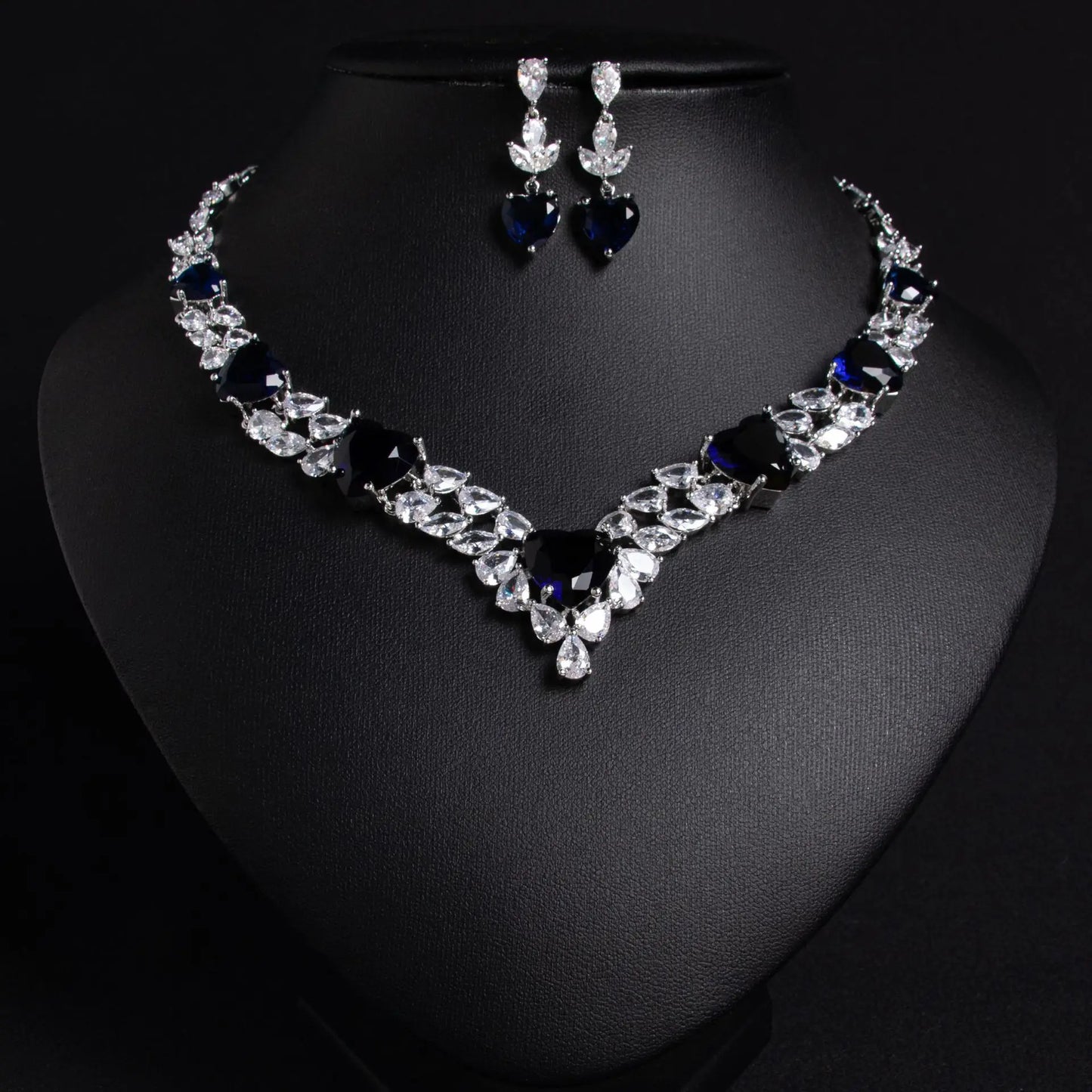Luxury Heart-Cut Cubic Zirconia Vintage Bridal Necklace & Earrings Set — Rhodium Plated