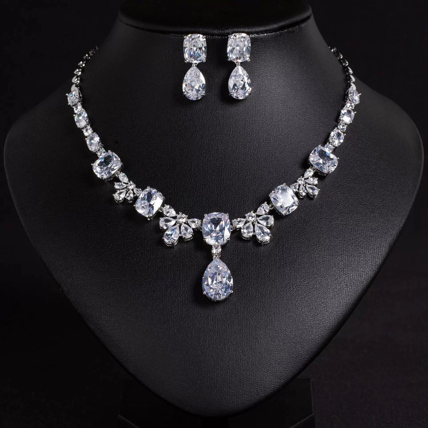 XM S302 Cushion Cut Zircon Teardrop Statement Necklace & Drop Earrings Set