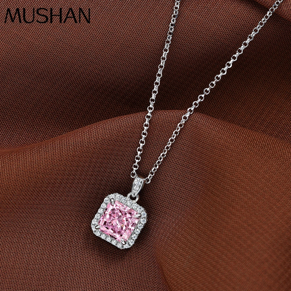 MUSHAN Jewelry Factory 925 Silver 2 Carat Square 7*7 High Carbon Diamond Pendant Is Selling Well in Europe and America